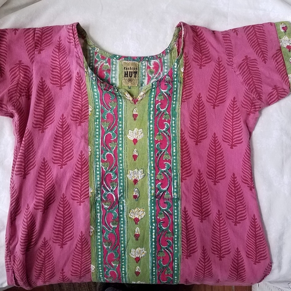 Fashion Hut Pink and Green Kurta - Picture 2 of 7